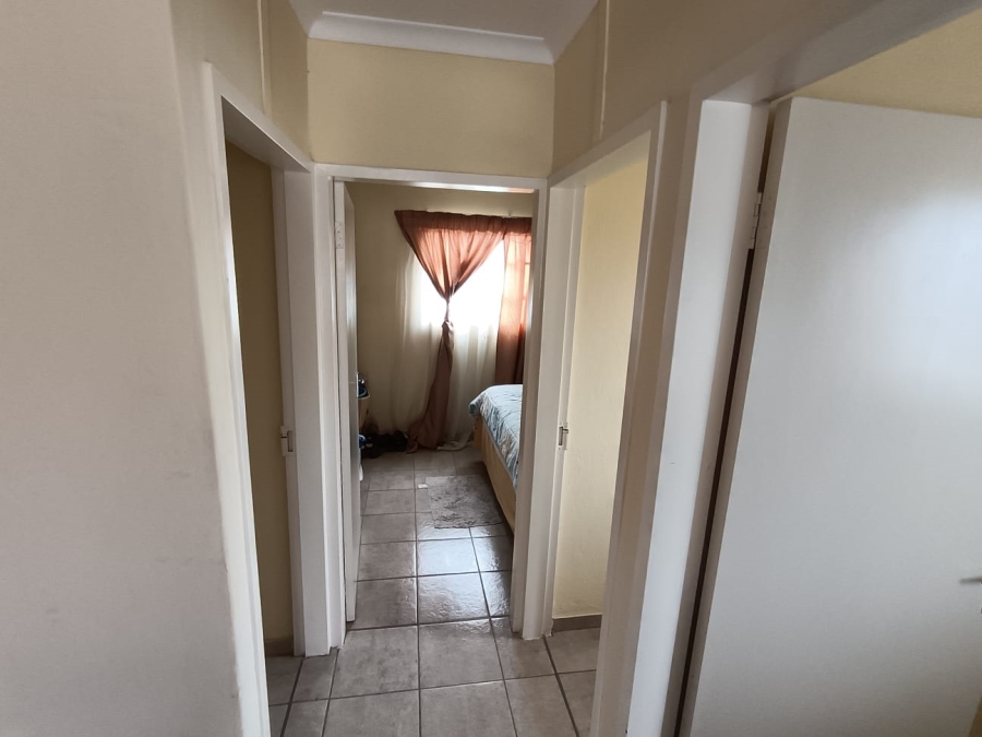 2 Bedroom Property for Sale in Freedom Park North West